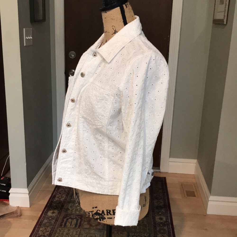 Northern Isles White Lace Denim Jacket Size Medium - Picture 4 of 7